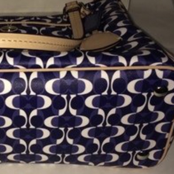 COACH PEYTON DREAM C JORDAN DOUBLE ZIP CARRYALL - Picture 7 of 7